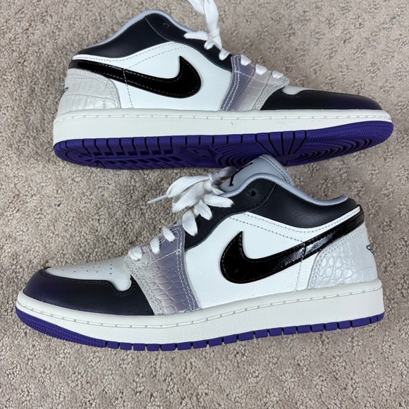 Air Jordan 1 Low SE 'Punk Rock' - Picture 6 of 11